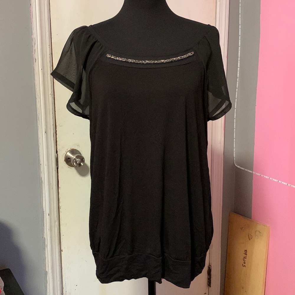TORRID short sleeve sheer beaded neckline top black size 0  NWOT